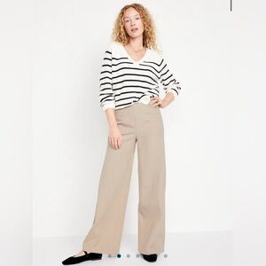 Old Navy High-Waisted Pull On Pixie Wide-Leg Pant Size Small EUC